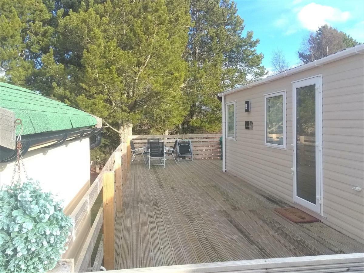 Honeydukes Holiday Lodge, Boat Of Garten, Aviemore Екстериор снимка
