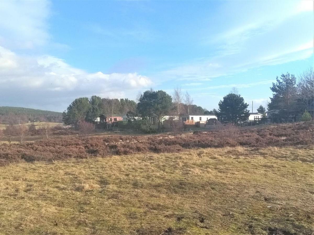 Honeydukes Holiday Lodge, Boat Of Garten, Aviemore Екстериор снимка