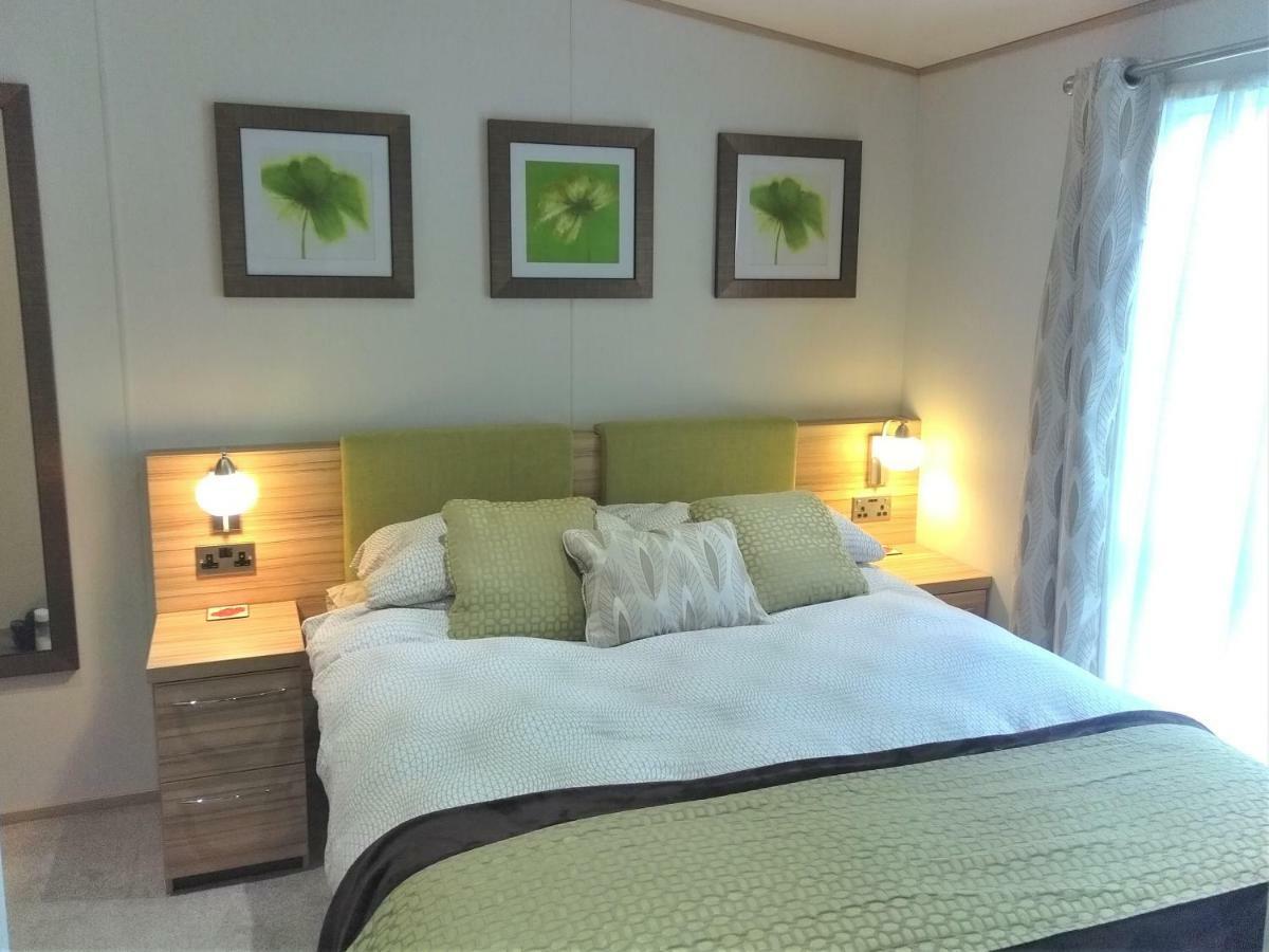 Honeydukes Holiday Lodge, Boat Of Garten, Aviemore Екстериор снимка